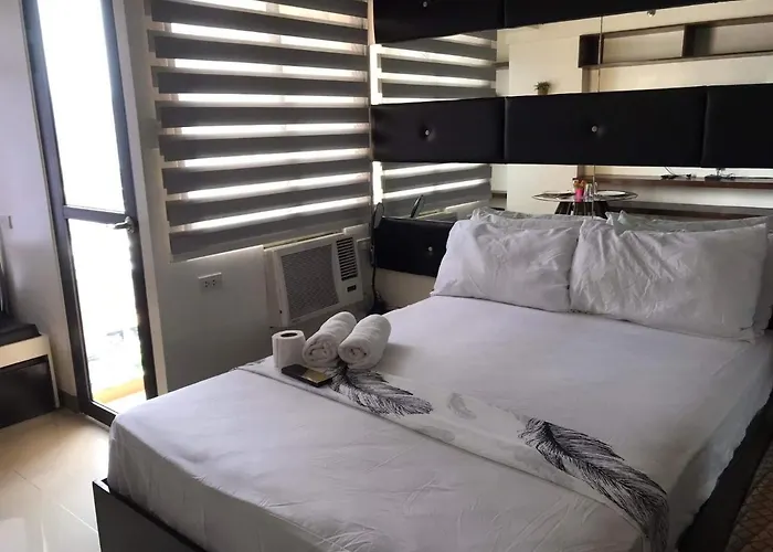Apartment Mabolo Garden Flat A6 With Free Rooftop Pool