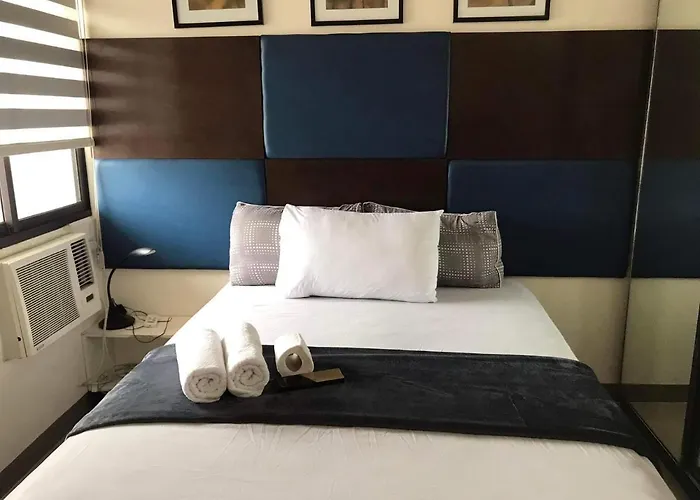 Mabolo Garden Flat A6 With Free Rooftop Pool Apartment