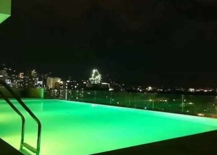 Mabolo Garden Flat A6 With Free Rooftop Pool Apartment